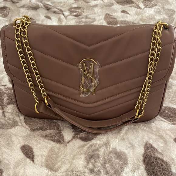 Steve Madden Handbags - Steve Madden Taupe Bag
